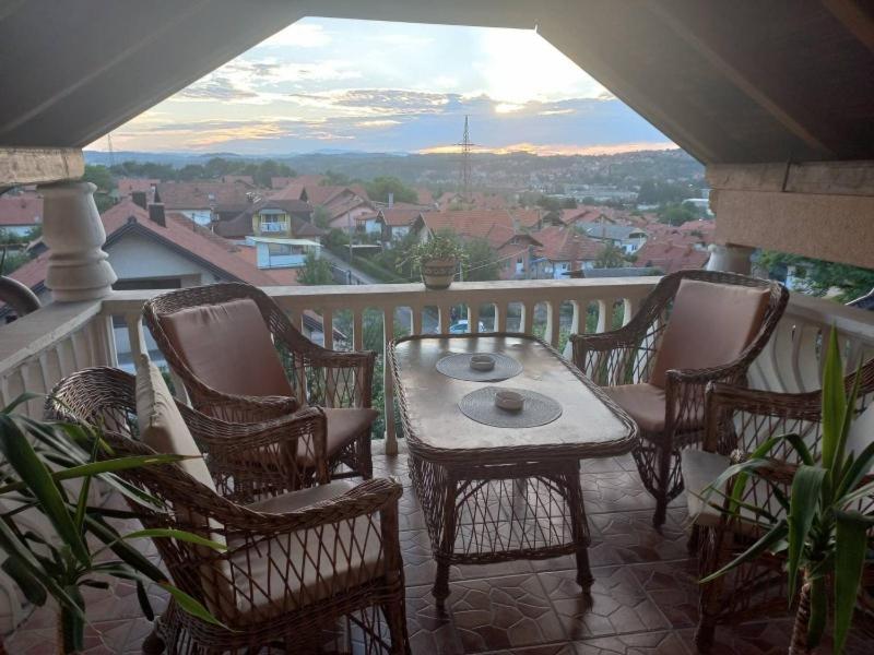 Apartman Salus Тузла Экстерьер фото