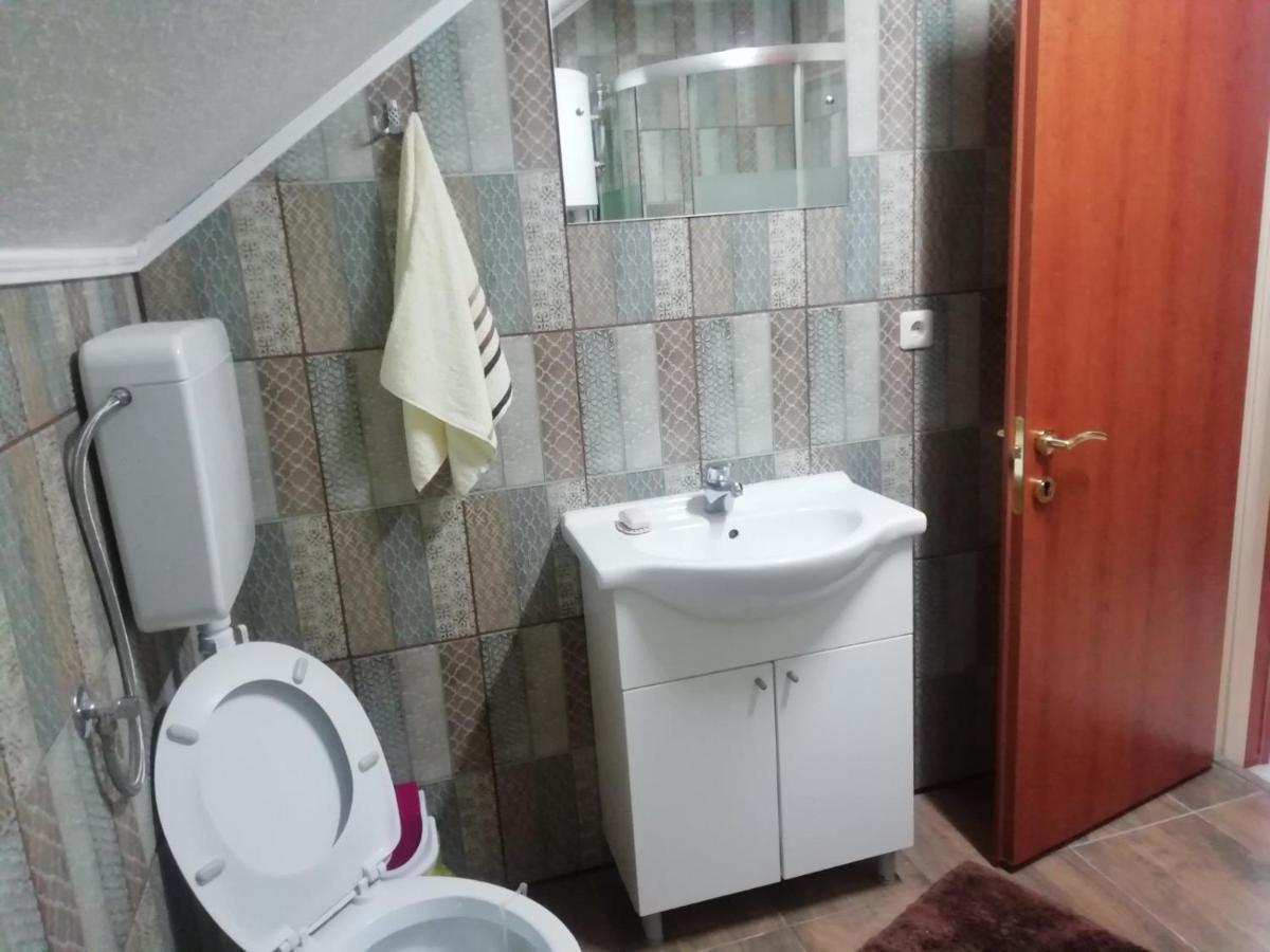 Apartman Salus Тузла Экстерьер фото