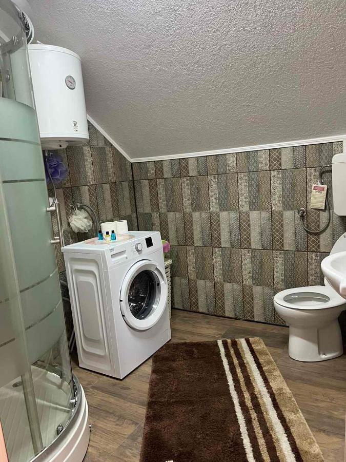 Apartman Salus Тузла Экстерьер фото